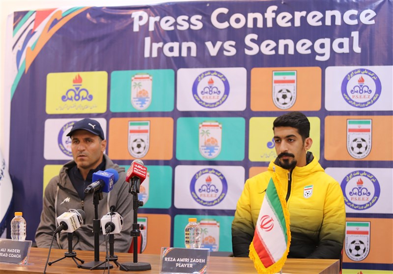 آغاز بازی‌های تدارکاتی تیم ملی فوتبال ساحلی ایران و سنگال در بوشهر