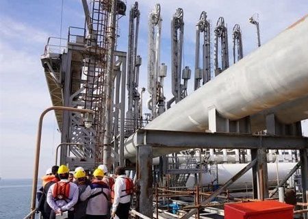 ذخیره‌سازی نفت خام در خارگ به ۲ میلیون بشکه‌ افزایش یافت