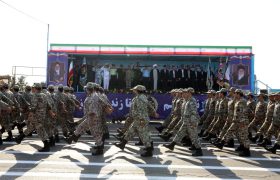 مراسم رژه روز ارتش در بوشهر