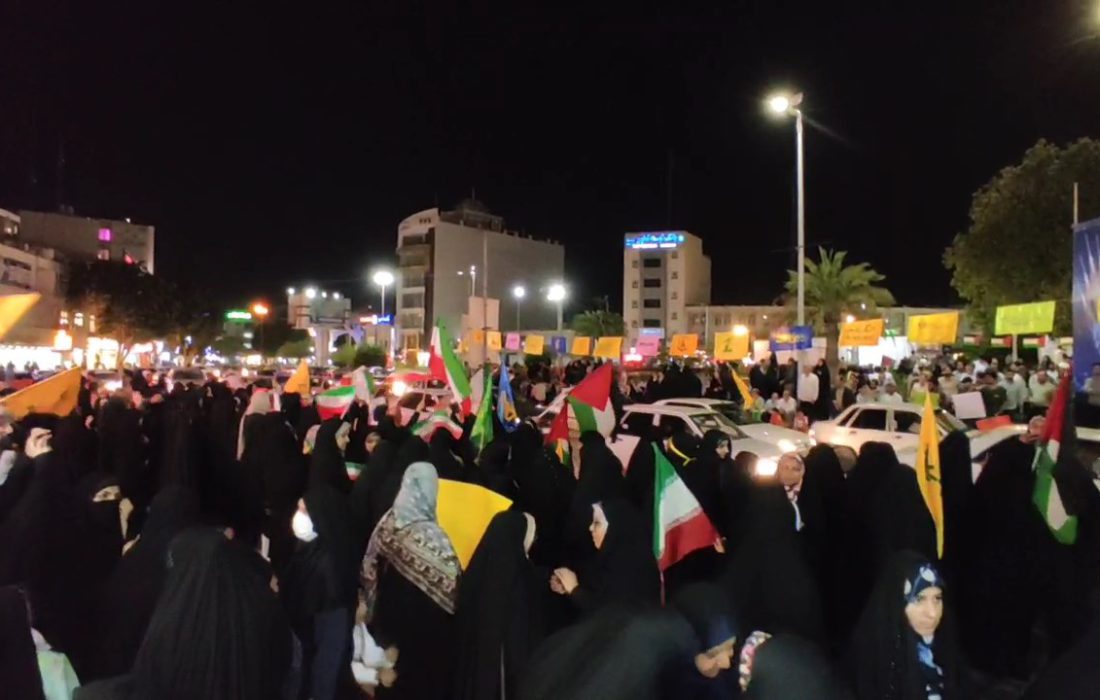 تجمع مردم بوشهر در حمایت از عملیات سپاه