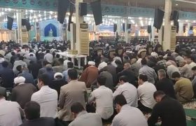 مراسم سوگواری شهدای بالگرد ریاست‌جمهوری در مصلی جمعه بوشهر